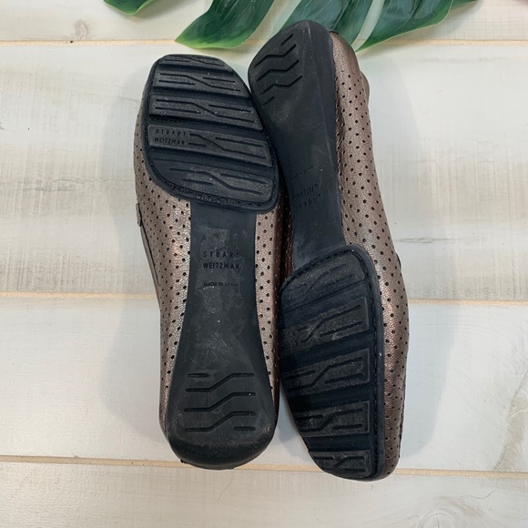 Stuart Weitzman Metallic Perforated Loafer 7.5 - Picture 11 of 11